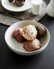 Laden Sie das Bild in den Galerie-Viewer, Schüssel Pion ø 22cm I Grau/Weiß