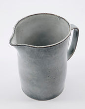 Laden Sie das Bild in den Galerie-Viewer, Kanne Rustic I 1L
