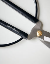 Laden Sie das Bild in den Galerie-Viewer, Schere I Schwarz / Silber