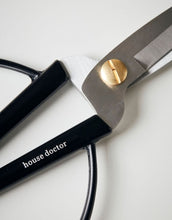 Laden Sie das Bild in den Galerie-Viewer, Schere I Schwarz / Silber