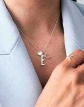 Laden Sie das Bild in den Galerie-Viewer, Anhänger Archetyp 10MM A-Z I Silber