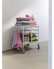 Laden Sie das Bild in den Galerie-Viewer, Badehandtuch 70x140cm I Pristine/Neon Yellow