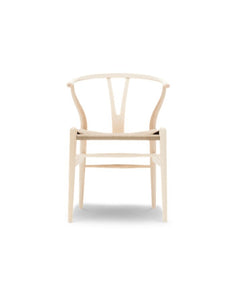 Stuhl CH24 Wishbone Chair I Esche geseift / Geflecht natur