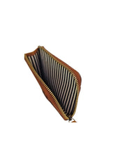 Laden Sie das Bild in den Galerie-Viewer, Portemonnaie Coco Coin Purse I Cognac Croco