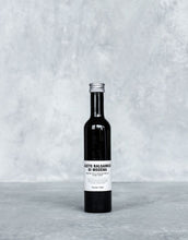 Laden Sie das Bild in den Galerie-Viewer, Aceto Balsamico Di Modena