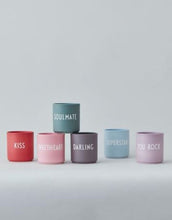 Laden Sie das Bild in den Galerie-Viewer, Porzellan Becher Favourite Cup I Superstar