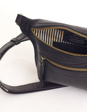 Laden Sie das Bild in den Galerie-Viewer, Bauchtasche Beck's Bum Bag I Black Croco