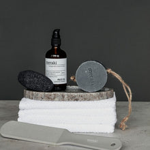 Laden Sie das Bild in den Galerie-Viewer, Hornhautfeile