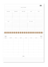 Laden Sie das Bild in den Galerie-Viewer, Fabrique 18 Month Family Planer 2025/2026 Stripes Pink von A-Journal – Familienagenda mit Wochenübersichten, Platz für 5 Personen, zahlreichen Checklisten, Spiraalbindung und FSC-Papier für den Zeitraum 30. Juni 2025 bis 3. Januar 2027.
