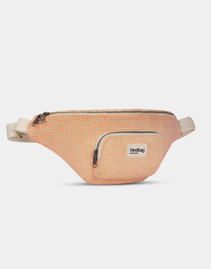 Hindbag Fanny Pack Sofia XL in Koralle aus GOTS-zertifizierter Bio-Baumwolle mit zwei Reißverschluss-Außentaschen und verstellbarem Schultergurt