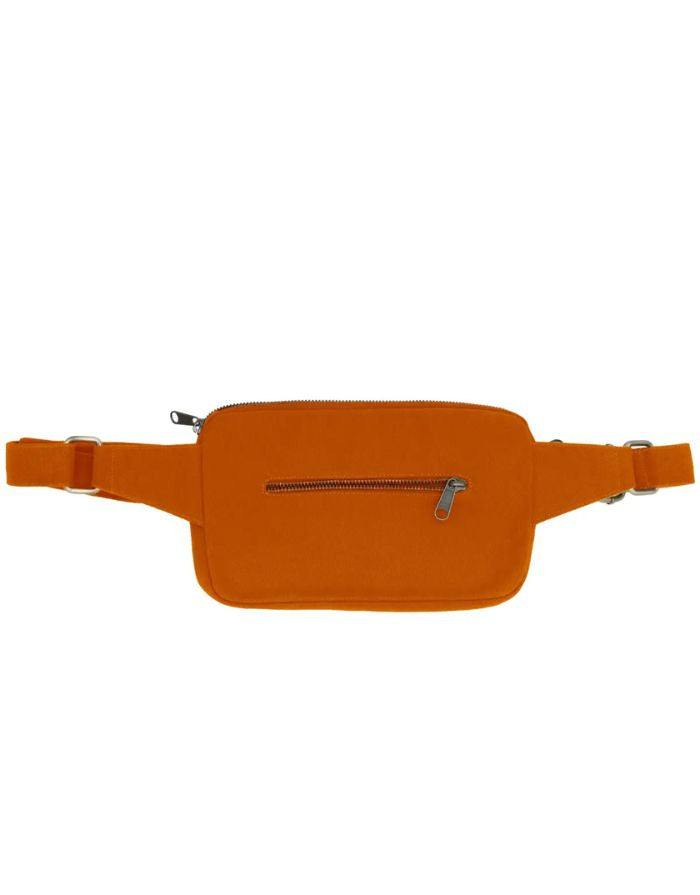 Fanny Pack Harry von Hindbag in Siena, aus GOTS-zertifizierter Bio-Baumwolle, rechteckig mit zwei Reißverschlusstaschen und verstellbarem Gurt.