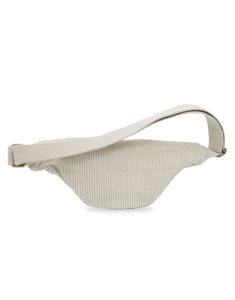Hindbag Gürteltasche Olivia aus cremefarbenem Cord, nachhaltiger Bio-Cord, Doppelreißverschluss, verstellbarer Schultergurt.