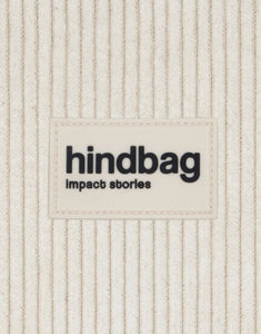 Hindbag Gürteltasche Olivia aus cremefarbenem Cord, nachhaltiger Bio-Cord, Doppelreißverschluss, verstellbarer Schultergurt.