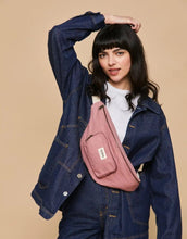 Laden Sie das Bild in den Galerie-Viewer, Fanny Pack Sofia XL I Blush
