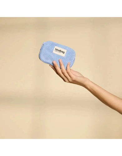 Geldbeutel Lili von Hindbag in Wolkenblau aus Frottee Bio-Baumwolle, kleines Portemonnaie mit Reißverschluss für Karten, Ausweis oder Schmuck.