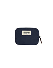 Laden Sie das Bild in den Galerie-Viewer, Geldbeutel Lili von Hindbag in Navy aus GOTS-zertifizierter, robuster Bio-Baumwolle, kleines Portemonnaie mit Reißverschluss für Karten, Ausweis oder Schmuck.
