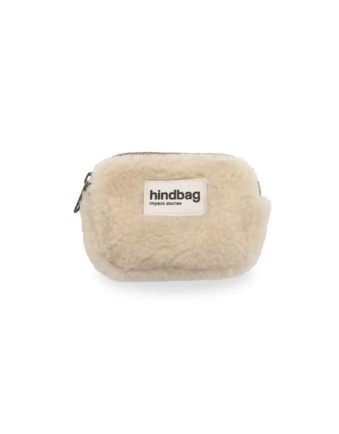 Geldbeutel Lili Teddy Beige von Hindbag, kleine Geldbörse aus GRS-zertifiziertem Kunstfell in Beige, mit Reißverschluss für Karten, Ausweis oder Schmuck.