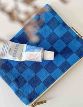 Laden Sie das Bild in den Galerie-Viewer, Purse Marie I Checks Blue Greek Navy
