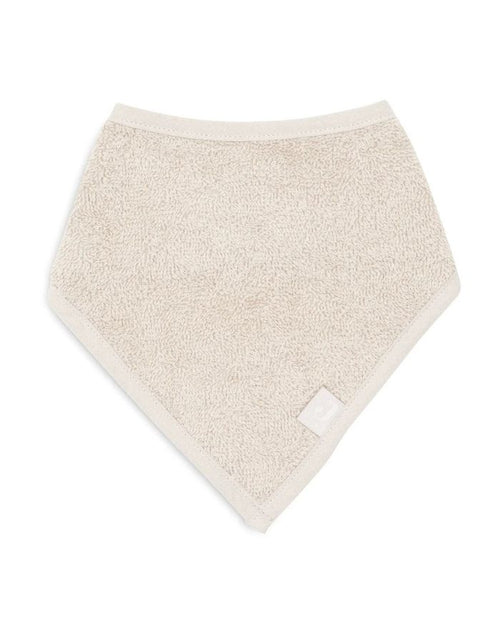 Jollein Bandana Lätzchen 2er Set aus weichem Frottee in der Farbe Nougat.