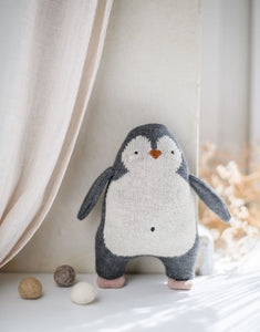 Rassel Pinguin I Graumeliert
