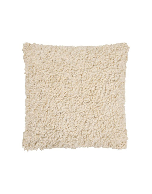Kissen Tossa von House Nordic in Off-White, 45 × 45 cm, als zeitloses Dekokissen für Sofa, Sessel oder Bett.
