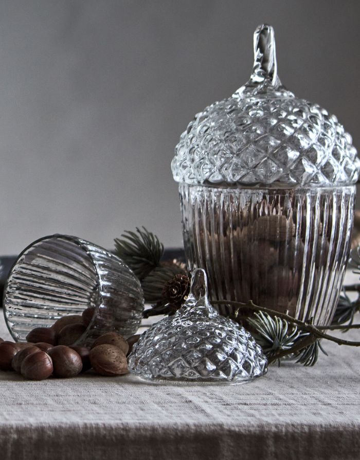 Mundgeblasene Aufbewahrung Romance Autumn M von Affari of Sweden aus klarem Glas mit Deckel, Ø 10 × H 16 cm.