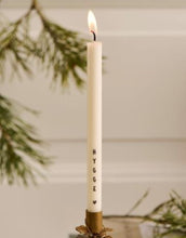Laden Sie das Bild in den Galerie-Viewer, Kerze ø 1,3cm H20cm I Hygge
