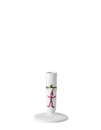 Hammershøi Christmas Kerzenständer H12 cm von Kähler aus Irdenware mit Hammershøi-Rillen und weihnachtlichen Motiven – dekorativer Akzent für Fensterbank, Tisch oder Sideboard.