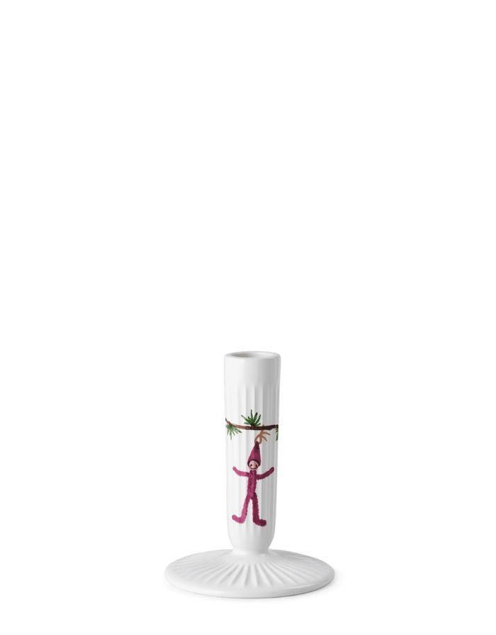 Hammershøi Christmas Kerzenständer H12 cm von Kähler aus Irdenware mit Hammershøi-Rillen und weihnachtlichen Motiven – dekorativer Akzent für Fensterbank, Tisch oder Sideboard.