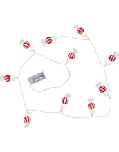 Laden Sie das Bild in den Galerie-Viewer, Lichterkette Bonbon von Star Trading mit roten und weißen Bonbon-Anhängern und warmweißen LEDs – festliche Weihnachtsdeko für Innenräume
