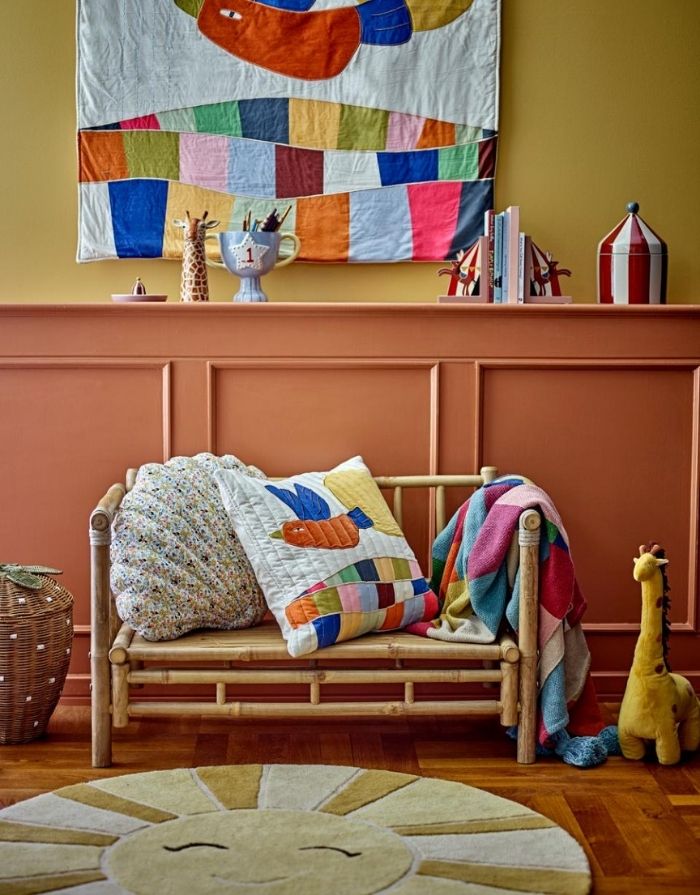 Bloomingville MINI Decke Colorine bunt gemustert mit Quasten aus recycelter Baumwolle.
