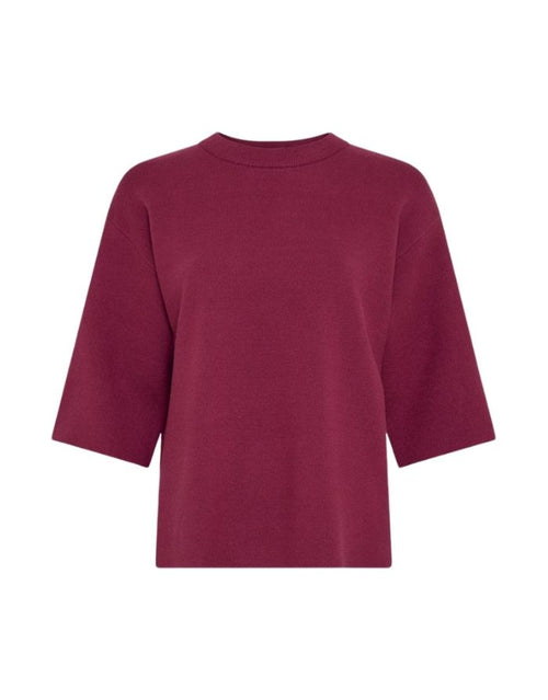 Roter Agatha East 3/4 Feinstrickpullover von MSCH Copenhagen mit Rundhalsausschnitt, weiten 3/4-Ärmeln und lockerer Passform als Freisteller von vorne