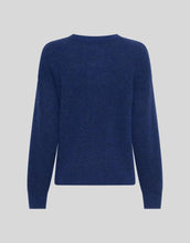 Laden Sie das Bild in den Galerie-Viewer, MSCH Copenhagen Pullover Festina Hope in Soda Blue Melange – klassischer Strickpullover
