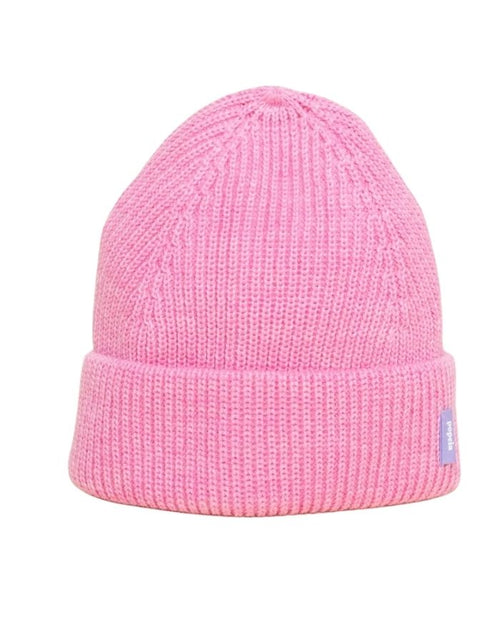 Pinke Beanie von Popeia aus 100 % weicher, mulesingfreier Merinowolle mit klassischem Umschlag Freisteller
