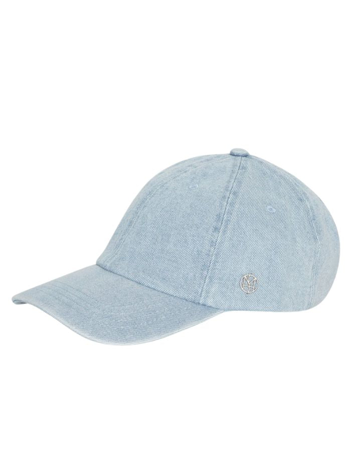 MSCH Copenhagen Cap Birkett Icon Light Blue Wash aus Denim mit gebogenem Schirm und Metalllogo.