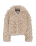 Beige Mila Jacke Kunstfelljacke von MSCH Copenhagen mit flauschigem, langem Flor, breitem Kragen und kurzer, voluminöser Bomber-Silhouette von vorne