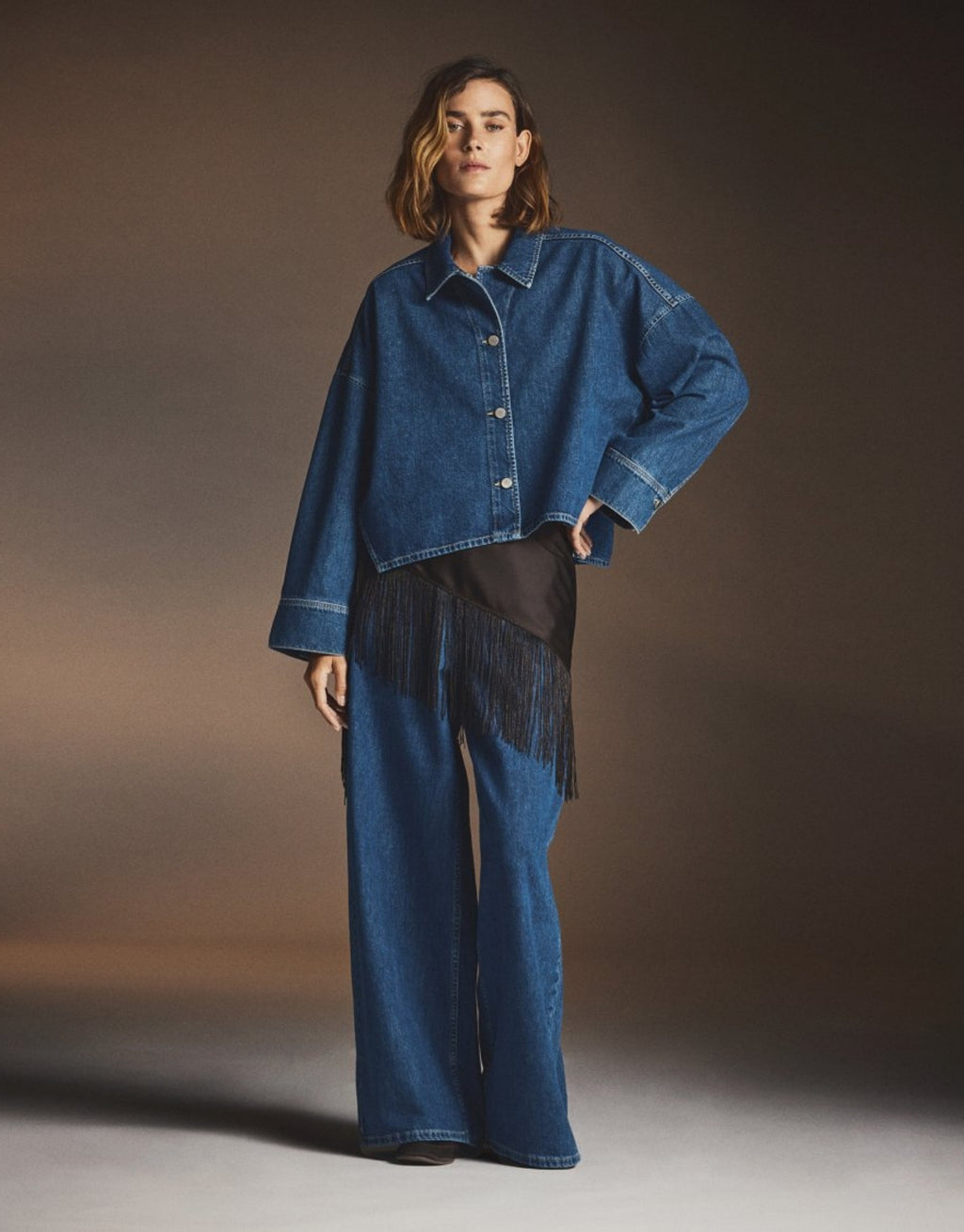 Mittelblaue Loa Lis Boxy Wide Jeans Long von MSCH Copenhagen aus Baumwolle mit hoher Taille, lockerer Passform, langen weiten Beinen und klassischen Jeanstaschen