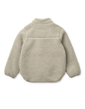 Laden Sie das Bild in den Galerie-Viewer, Liewood Nolan Fleecejacke Mist mit Stehkragen, Reißverschluss und Taschen aus recyceltem Polyester.
