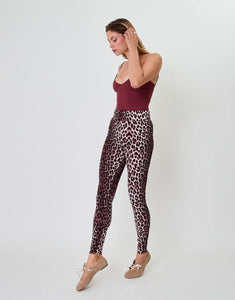 Eng anliegende Leggings Rita von OH APRIL – gemütlicher Alltagslook
