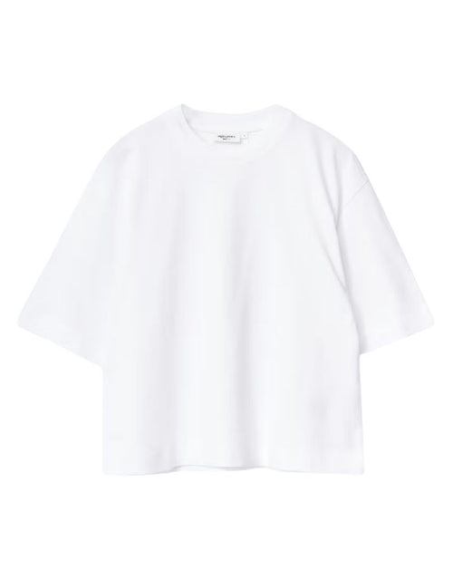 Weißes Oversize-T-Shirt von Gina Tricot in White mit verkürzter Länge und geripptem Rundhalsausschnitt.