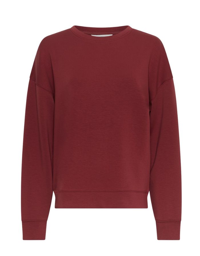 Ima Q Pullover Syrah von MSCH Copenhagen, mit rundem Halsausschnitt, überschnittenen Schultern und lockeren Ärmeln, aus LENZING™ ECOVERO™-Viskosemix – moderner, bequemer Alltags-Pullover