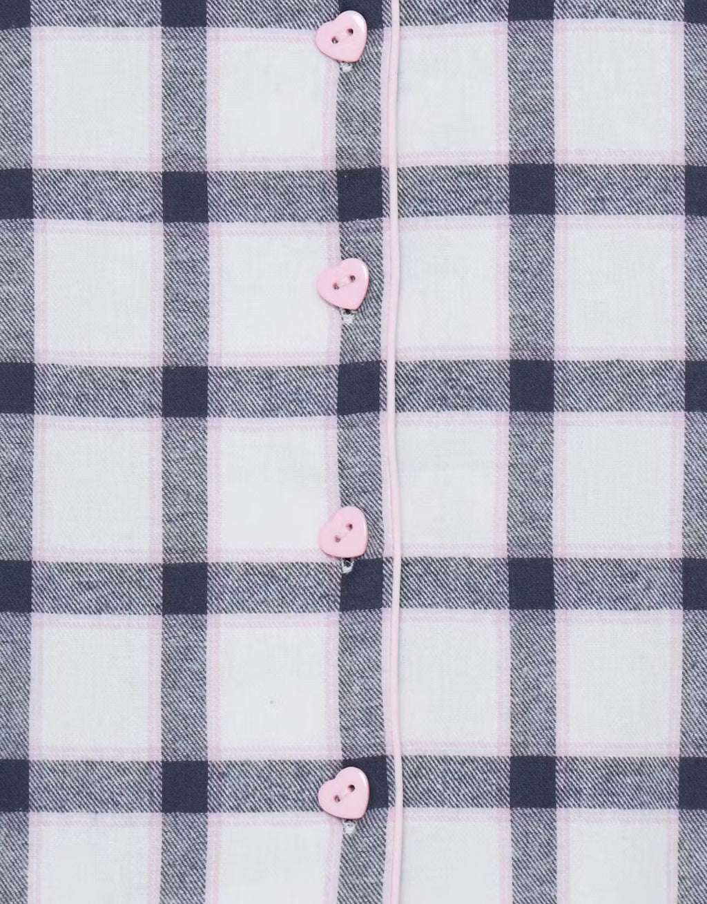 Pyjama lacoco von ICHI im Design White Check, zweiteiliges Nachtwäsche-Set aus Baumwolle mit kariertem Muster, langärmligem Oberteil, Reverskragen und passender Pyjamahose, Knopfleiste.