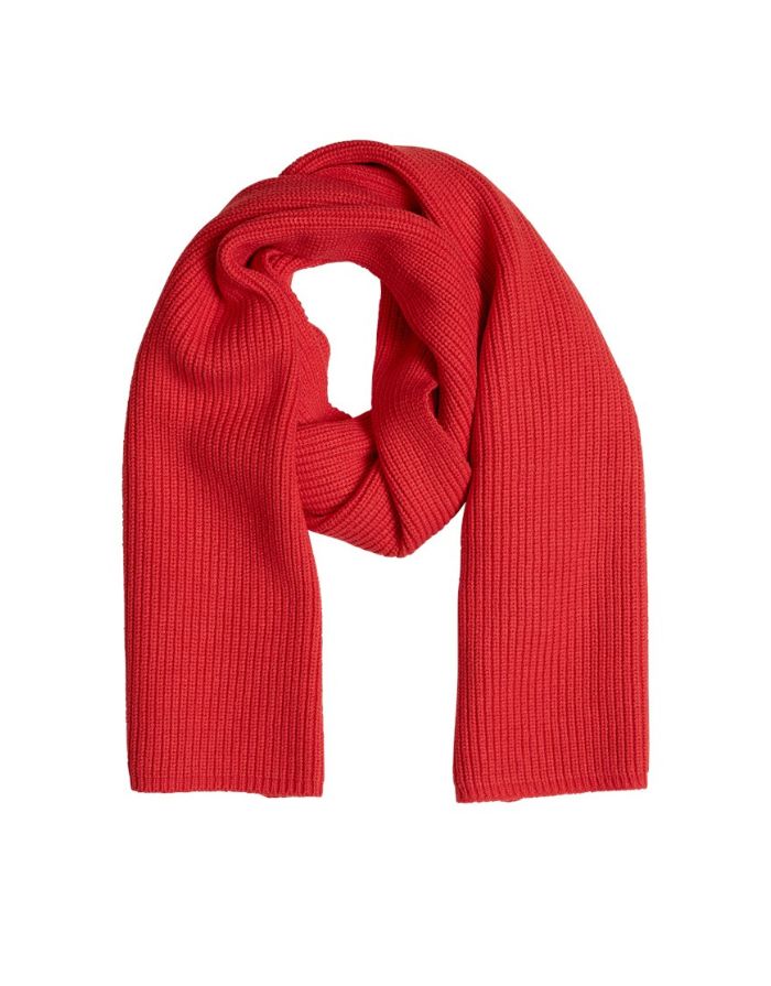 MSCH Copenhagen Schal Galine Rachelle in Flame Scarlet – weicher Rippstrickschal in tiefem Rot, stilvoll und warm für die Winterzeit.