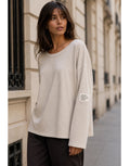 Locker geschnittenes Longsleeve Shirt von Victoria &amp; Isaac aus 100 % Baumwolle mit kleinem Statement-Aufnäher am Ärmel.