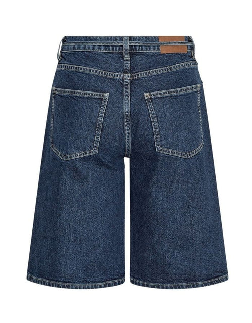 MSCH Copenhagen Denim Shorts Elide Ada Dark Blue Wash in Bermudalänge mit geradem Bein und Five-Pocket-Design.