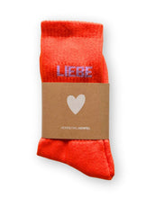 Laden Sie das Bild in den Galerie-Viewer, Dicke Baumwollsocken Socken Liebe von Herr&amp;FrauHempel in bunten Farbkombinationen, Größen 35–45, atmungsaktiv und kuschelig
