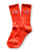 Laden Sie das Bild in den Galerie-Viewer, Dicke Baumwollsocken Socken Liebe von Herr&amp;FrauHempel in bunten Farbkombinationen, Größen 35–45, atmungsaktiv und kuschelig
