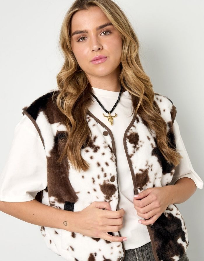 Nordlykk Teddyweste für Damen in Cow, ärmellose Weste aus Polyester mit Fronttaschen und minimalistischer Passform