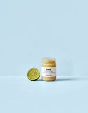 Laden Sie das Bild in den Galerie-Viewer, Nicolas Vahé Coconut &amp; Lime Curd – cremiger Kokos-Limetten-Aufstrich im 155 g Glas.
