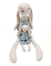 Laden Sie das Bild in den Galerie-Viewer, Mea Lini Stofftier Hase Hugo klein aus Leinen und Baumwolle in natürlichen Pastelltönen.
